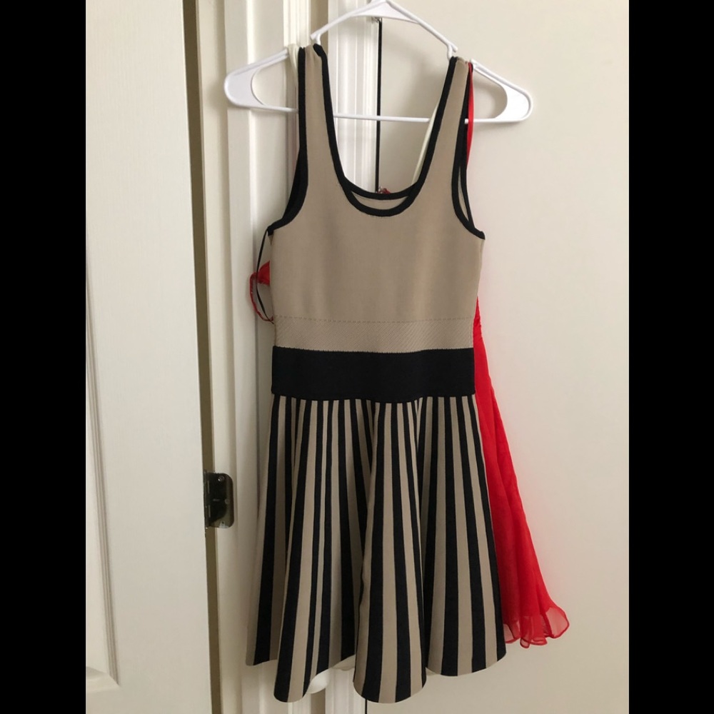 Guess dress